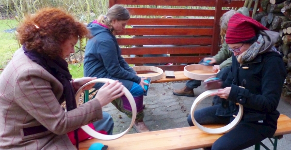 Build your own shamanic drum in this unique drum building seminar.